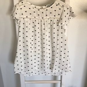 3 for $17! White and black cat flowy blouse